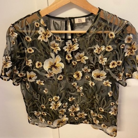 Aritzia Sheer Floral Top - Picture 2 of 3